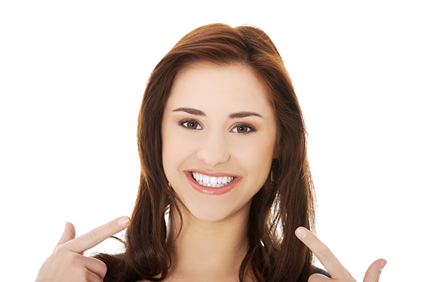 A Cosmetic Dentist Shares Alternatives To Braces